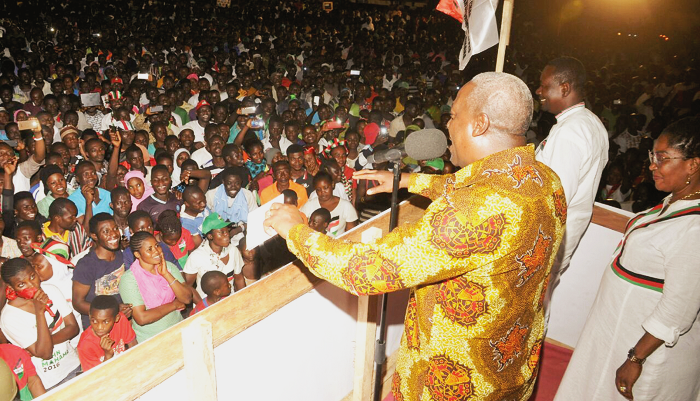  President Mahama addressing a rally at Techiman to round off his tour of the Brong Ahafo Region